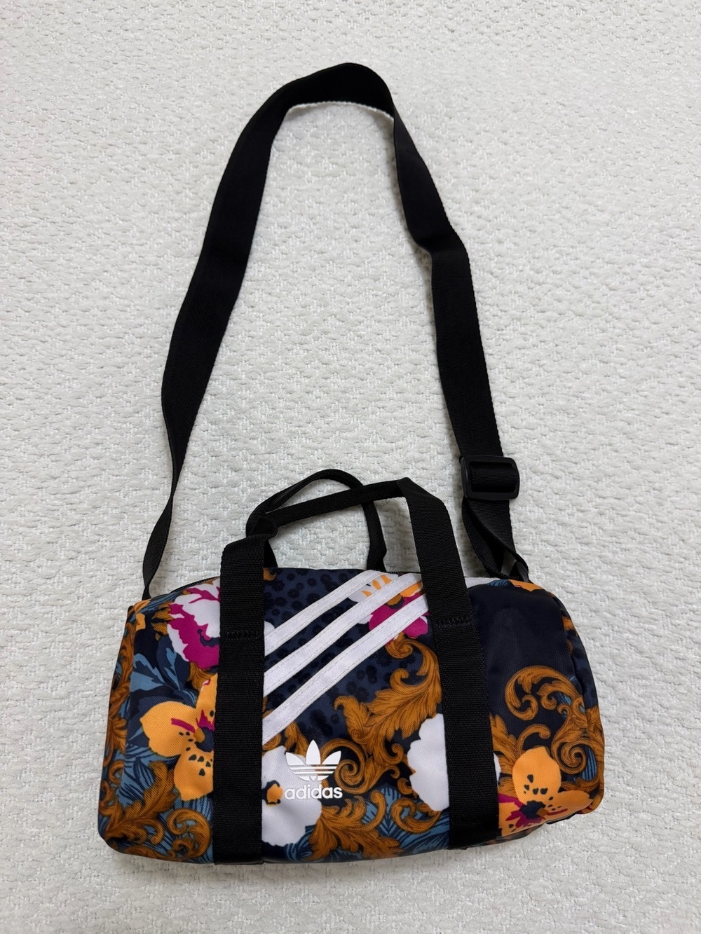Adidas HER Studio London Mini Duffle Bag Women’s Rare - Picture 2 of 13